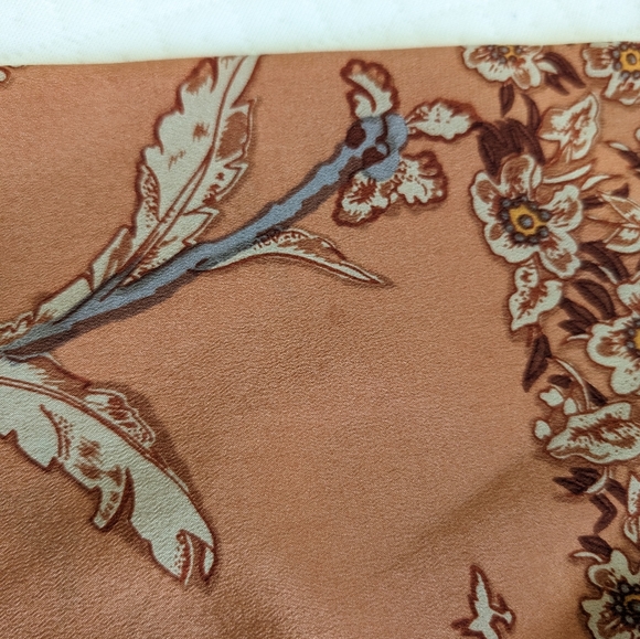 Carole Little Saint Tropez 100% Silk Floral Birds Marsh Print Blouse, size S - Picture 12 of 12